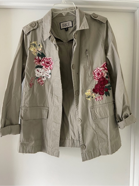 BKE Jackets & Blazers - BKE Embroidered Utility Jacket in Light Khaki with Red and Pink Floral Accents